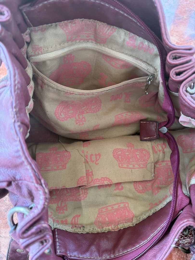 Bundle Juicy and Guess (Category: Tote Bags) located in Tarlac. Submitted by hd5jhjq8rh (Listing ID 1469409864, Image 3). Description: for offers Juicy And Guess.