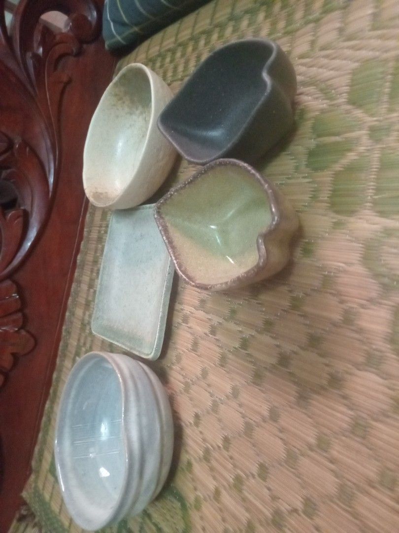 Bundle stonware rare shapes for your collection (Category: Other Kitchenware & Tableware) located in Manila. Submitted by padillahe35291 (Listing ID 1469415547, Image 1). Description: 5 pcs.rare stoneware collection of cups bowl for your collection.