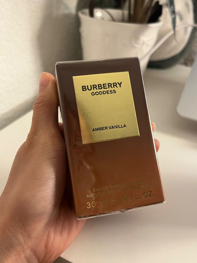 Burberry Goddess Eau de Parfum Intense 30ml (Category: Fragrance & Deodorants) located in Santa Rosa. Submitted by violetmarkeyy (Listing ID 1469568141, Image 2). Description: - Authentic Burberry Goddess Eau de Parfum Intense - Size: 30ml / 1.0 fl oz natural spray - Fragrance Family: Amber Vanilla - Vegan formula - Brand new, sealed in original plastic wrapping - Complete with ingredients, barcode, and batch info on packaging - Unopened and read