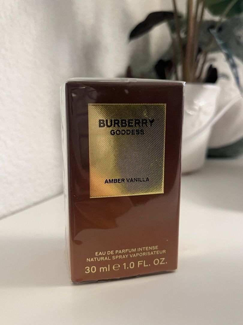 Burberry Goddess Eau de Parfum Intense 30ml (Category: Fragrance & Deodorants) located in Santa Rosa. Submitted by violetmarkeyy (Listing ID 1469568141, Image 1). Description: - Authentic Burberry Goddess Eau de Parfum Intense - Size: 30ml / 1.0 fl oz natural spray - Fragrance Family: Amber Vanilla - Vegan formula - Brand new, sealed in original plastic wrapping - Complete with ingredients, barcode, and batch info on packaging - Unopened and read