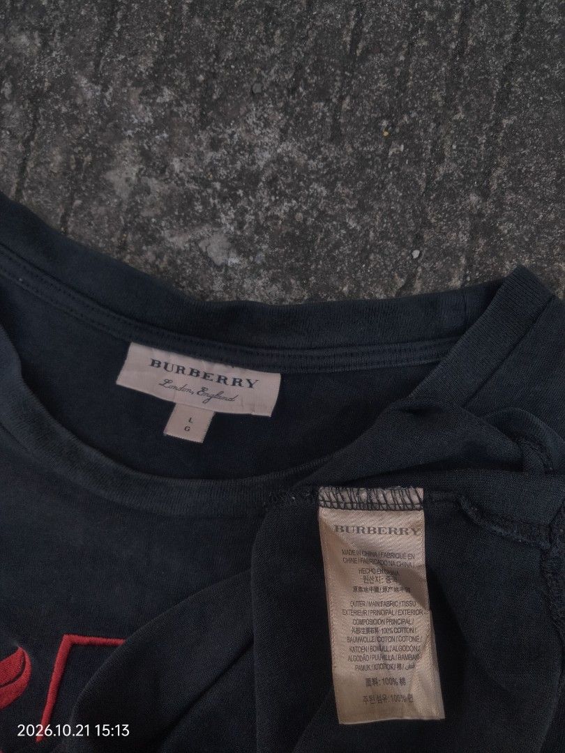 Burberry Shirt Embroid Logo (Category: Tshirts & Polo Shirts ) located in Caloocan City. Submitted by haruconcep52476 (Listing ID 1469458319, Image 3). Description: Dimensions W21×L28 Good condition Color rate 9.5 No issue Already wash.