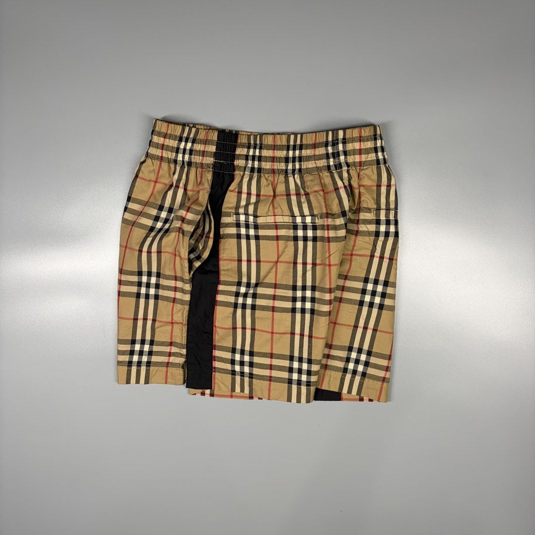 Burberry Side Stripe Vintage Check (Authentic) (Category: Luxury Apparel) located in Cavite. Submitted by onebeancent (Listing ID 1469395799, Image 3). Description: Size: 28 to 34 (Women's) Dimension: 15" Length Color: Honey Beige Color Rate: 10/10 Issue: None Condition: Like new‼️ Price: 1,450php Additional Shipping Fee (J&T Small Pouch) 75php Luzon 100php visayas 120php mindanao.