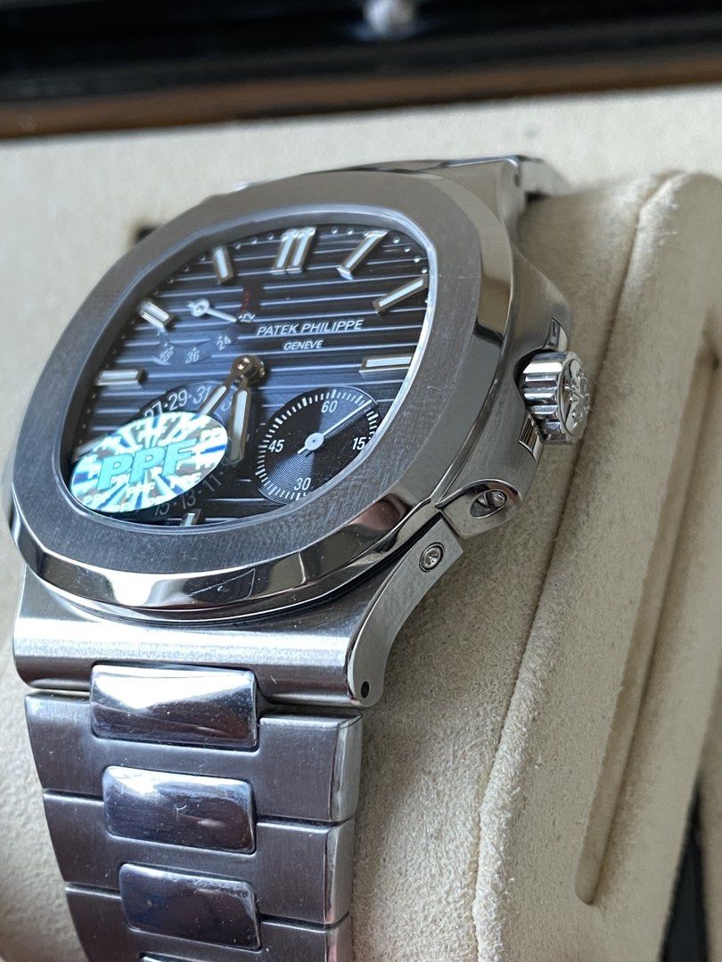 Calendar moonswatch Men's watch (Category: Men's Watches) located in San Juan City. Submitted by loveswatches22 (Listing ID 1469407415, Image 3). Description: Onhand Dm for more details .