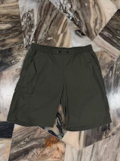 (Category: ) located in . Submitted by sellclothesandbag (Listing ID 1469495342, Image 1). Description: .