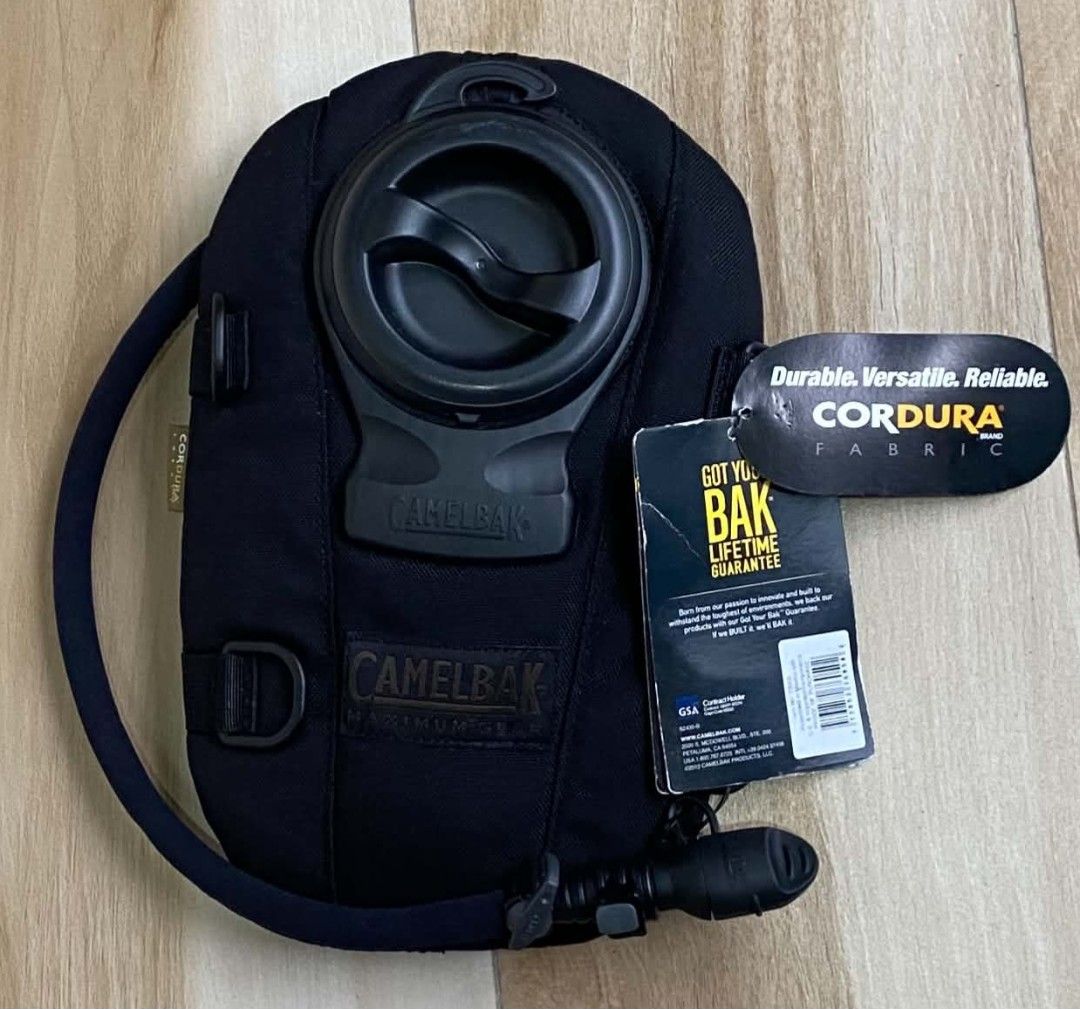 Camelbak 1.5 L Hydration Container (Category: Backpacks) located in Bulacan. Submitted by princessihye (Listing ID 1469412549, Image 1). Description: -NOT a Backpack - 1,199 pesos plus sf - no issues or flaws - Capacity: 50 oz / 1.5L - Material: Durable Cordura fabric - Features: Large central fill port with twist cap, drinking tube with attached bite valve - Condition: Brand new with tag still attached to the strap - MOP: Gcash, bank transfer, n