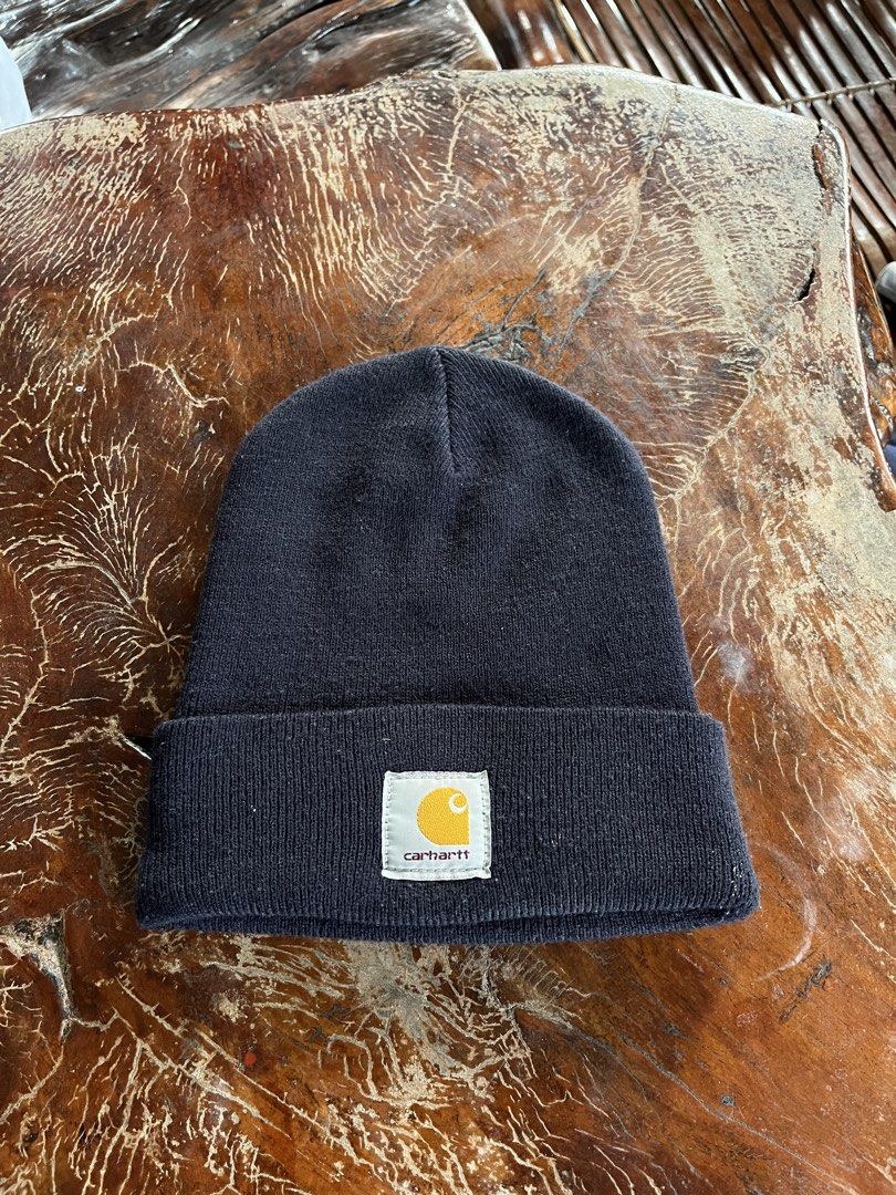 Carhartt “A18 NVY” Beanie (Category: Beanies) located in General Santos City (Dadiangas). Submitted by thriftdept. (Listing ID 1469405641, Image 1). Description: Brand: Carhartt “A18NVY” Beanie Size: FREE SIZE Authenticity: Authentic Color Rate: 9.8/10 Condition: Excellent Issue: None 🏷️: ₱899.