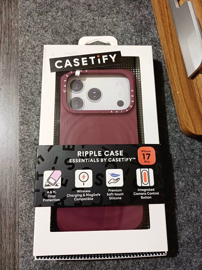 Casetify Ripple Case for iPhone 17 Pro (Category: Cases & Sleeves) located in Taytay. Submitted by techie01 (Listing ID 1469527784, Image 1). Description: Fitted only. Original po with qr to check authenticity. Pick up only. Loc: Taytay Rizal .