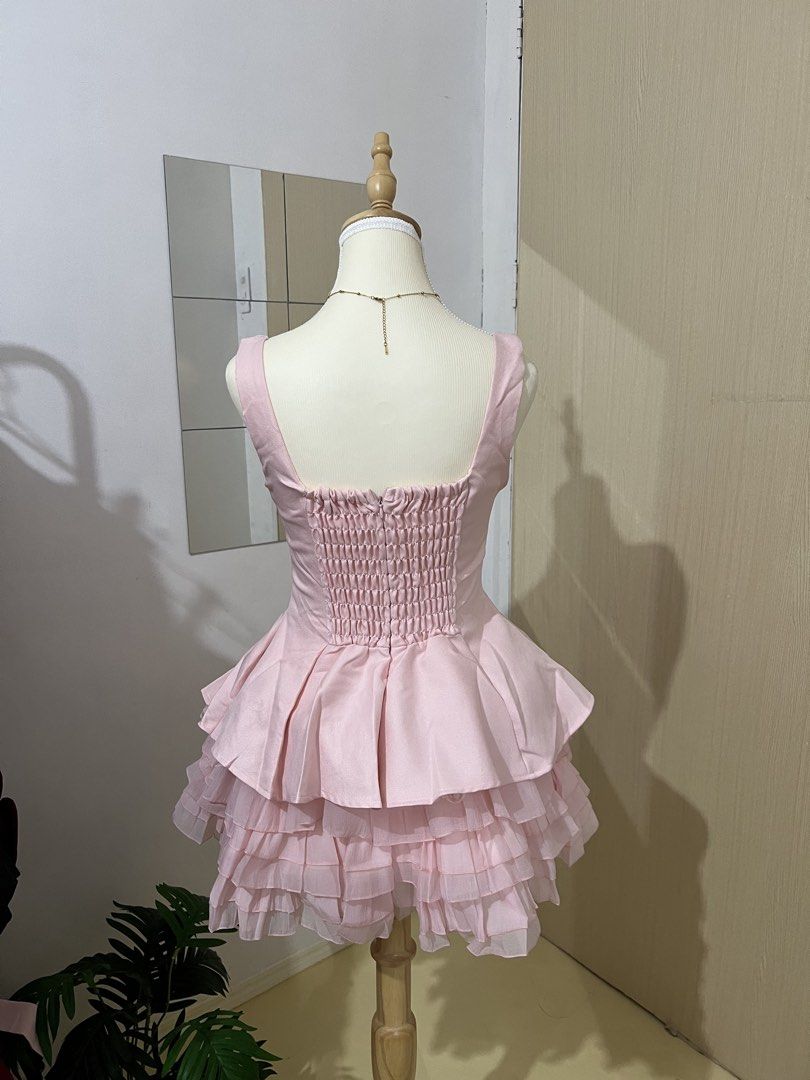 Casual Pink Dress (size M) (Category: Dresses) located in Paranaque City. Submitted by kaleeen21 (Listing ID 1469467982, Image 2). Description: Casual Dress from Vietnam ✨ perfect for special occasion, party , casual event ✨ size: medium ✨ brand new ✨ good-quality ✨ onhand ready to ship 📍Parañaque City 🛵Lalamove ready PM~.
