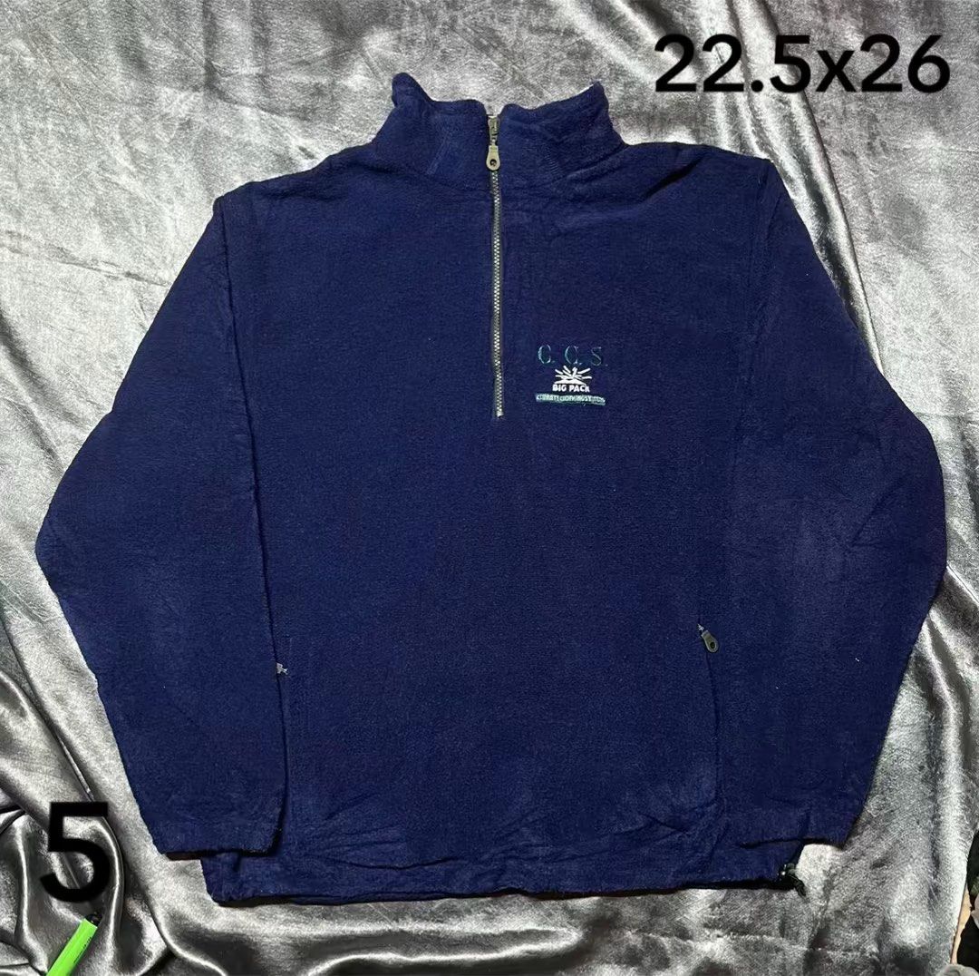 CCS Big Pack Navy Blue Quarter Zip Fleece (Category: Coats, Jackets and Outerwear) located in Cavite. Submitted by bellewii (Listing ID 1469445760, Image 1). Description: - Color: Navy blue - Material: Warm fleece, perfect for layering - Design: Quarter-zip neckline with embroidered CCS Big Pack graphic on the chest - Features: Convenient side zip pockets and a comfortable relaxed fit - Measurements: Pit to pit measures 22.5 inches, length is 26 