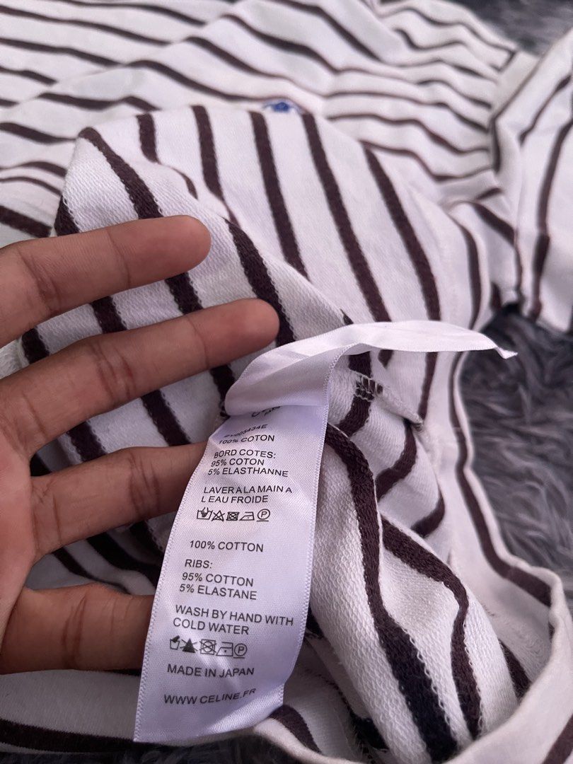 Celine (Category: Tshirts & Polo Shirts ) located in San Jacinto. Submitted by clothcartelph (Listing ID 1469415307, Image 3). Description: SIZE: MEDIUM DIMES: 19/25 WIDTH: 19 LENGTH: 25 ISSUE: neck line COLOR RATE: 8.8/10 CONDITION: very good condition .