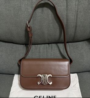 (Category: ) located in . Submitted by chic.bags (Listing ID 1469511486, Image 1). Description: .