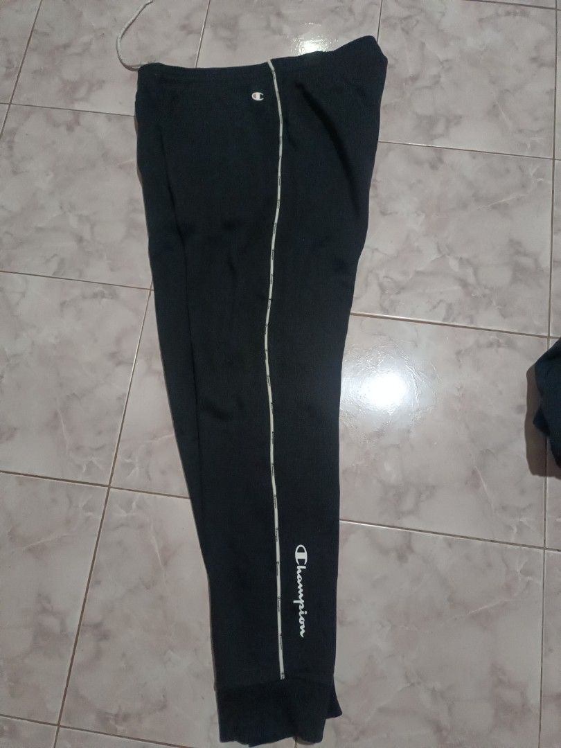 Champion (Category: Joggers) located in Cotabato. Submitted by utohyson21 (Listing ID 1469542453, Image 3). Description: .