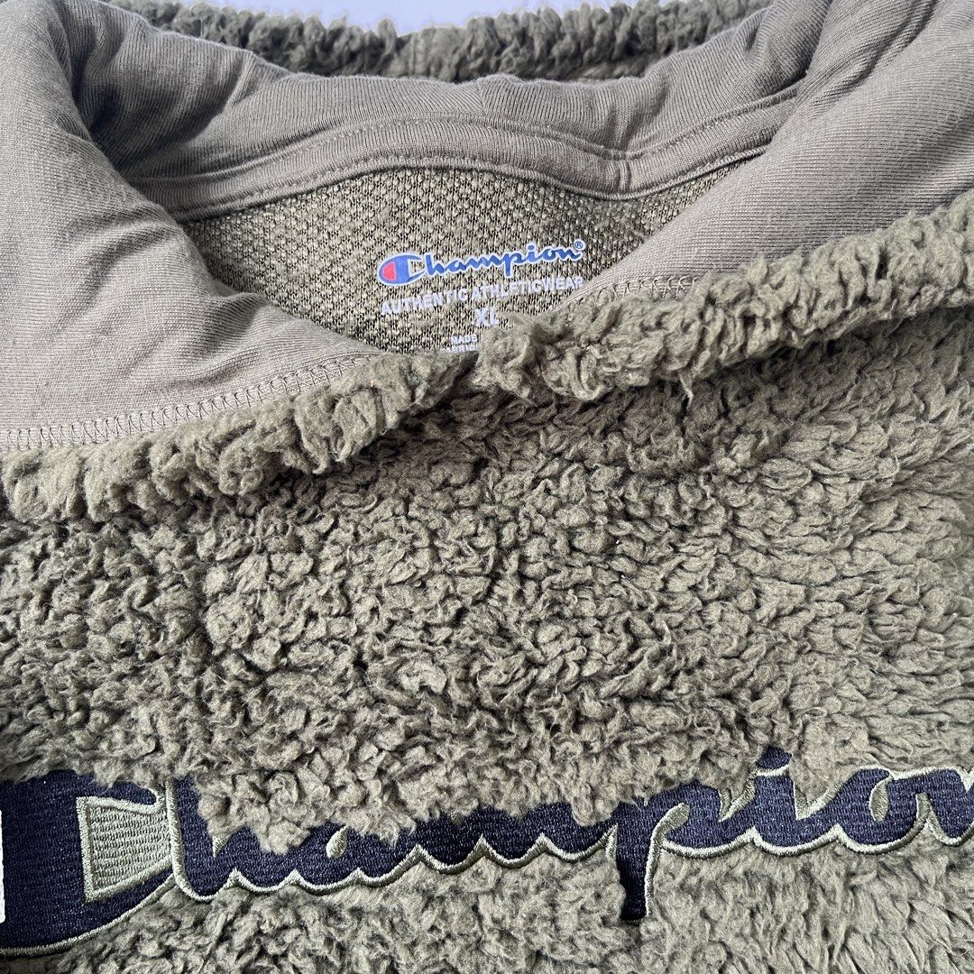 Champion Sherpa Hoodie (Category: Coats, Jackets and Outerwear) located in Nasugbu. Submitted by janstuffs.ph (Listing ID 1469543776, Image 3). Description: Champion Fleece Hoodie 💯Legit! Size: XL on tag - Best fit Medium Width: 21.5" Length: 25" Sleeve: 24" Condition: 10/10 Like New Flaw: NONE Mine: 750.