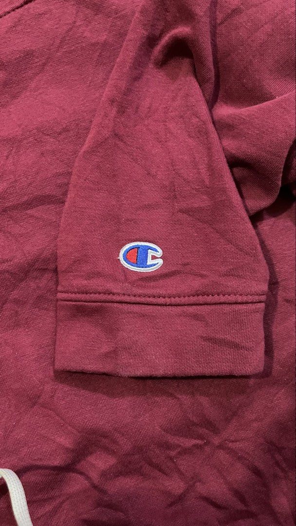 Champion Stanford University Cardinal tree logo (Category: Coats, Jackets and Outerwear) located in Porac. Submitted by macky.ron (Listing ID 1469440878, Image 3). Description: Length:28 Width: 22.5 Condition: 9.8/10 Color rate: 9.8/10 Issue (s): None Complete Tags.