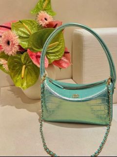 （分類：）位於 。 由 shopaholicsf 提交（商品編號 1469450341，圖片 1）。簡介： 。