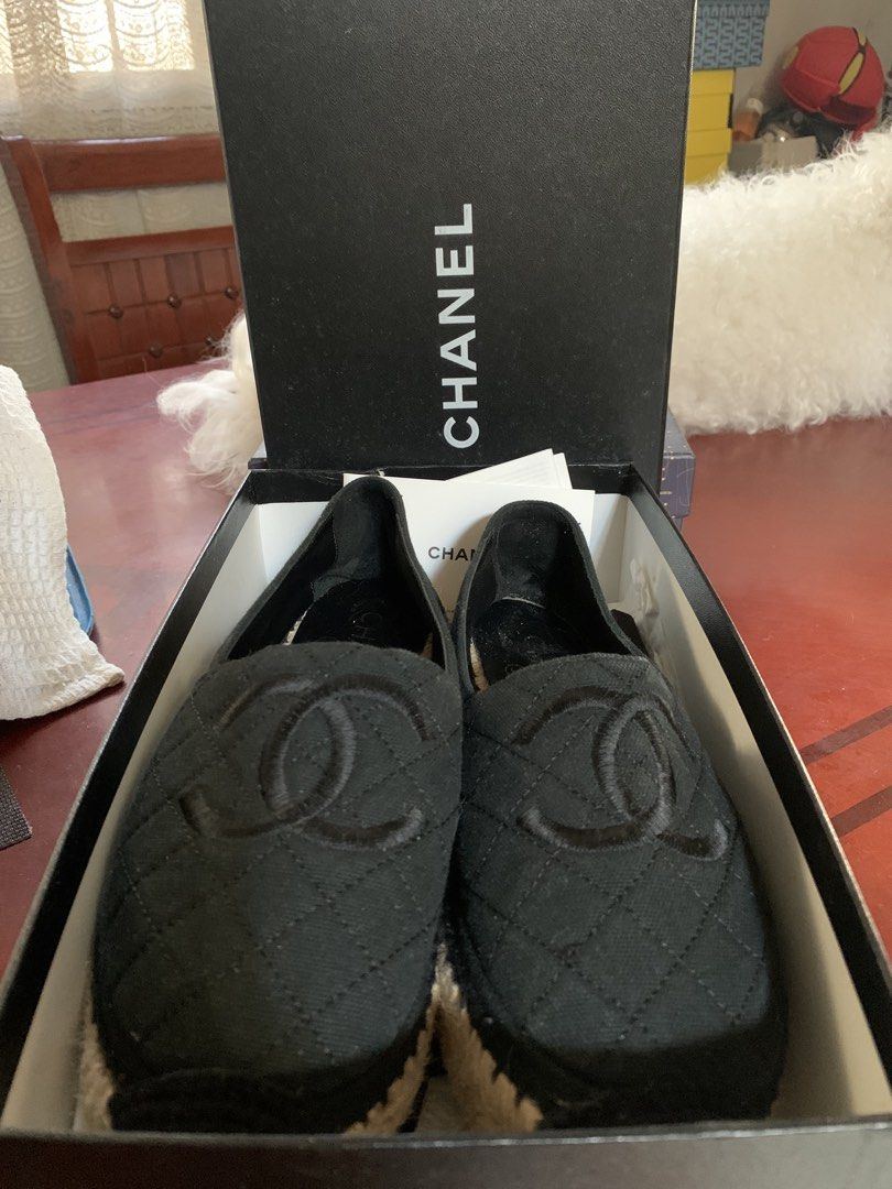 Chanel Black Espadrilles Size 38 (Category: Flats & Sandals) located in Paranaque City. Submitted by declutterby4angels (Listing ID 1469543932, Image 1). Description: - Brand: Chanel - Style: Quilted Fabric Espadrilles - Size: EU 38 - Color: Black with black toe cap - Details: Slip-on design, iconic embroidered CC logo, jute trim midsole - Origin: Made in Spain - Inclusion: Original box, dustbags, authenticity card - Condition: Excellent / Well-m