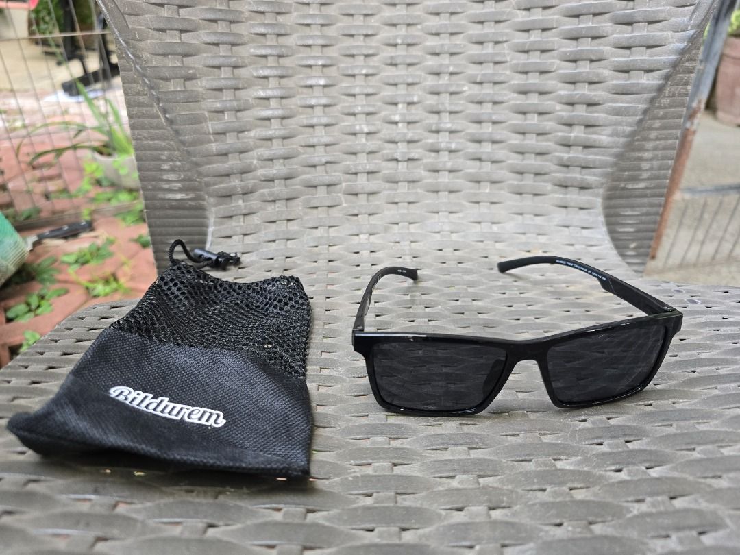 Cheap Original Columbia Sunglasses (Category: Sunglasses & Eyewear) located in Cebu City. Submitted by jma10031988 (Listing ID 1469442934, Image 1). Description: I am selling my Cheap Original Columbia Sunglasses for only P2,700!!! Ok pa kau condition ani. No issues ni cya. Bought this sa US. RFS: Extra sunglasses. Loc: Apas Lahug pwede ra meet up sa IT Park or Country Mall or if layo pwede ra nato ipa Maxim..