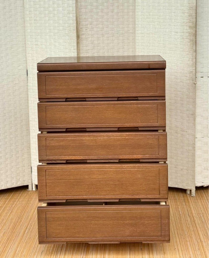 Chest Drawer (Category: Shelves, Cabinets & Racks) located in Manila. Submitted by elliefurnies31 (Listing ID 1469502129, Image 2). Description: JAPAN SURPLUS CHEST DRAWER IN GOOD CONDITION SIZE: 41.5H x 28.5L x 17.5W inches.