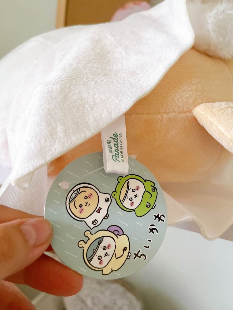 Chiikawa Usagi Raincoat Plush (Category: Character Goods) located in Los Banos. Submitted by gemstone98 (Listing ID 1469448269, Image 2). Description: .