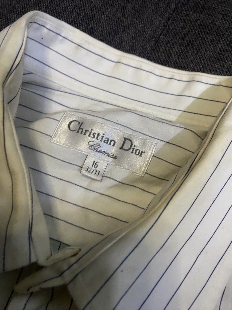 Christian dior Longsleeve polo (Category: Luxury Apparel) located in Caloocan City. Submitted by luxurymurayta888 (Listing ID 1469474564, Image 3). Description: large.