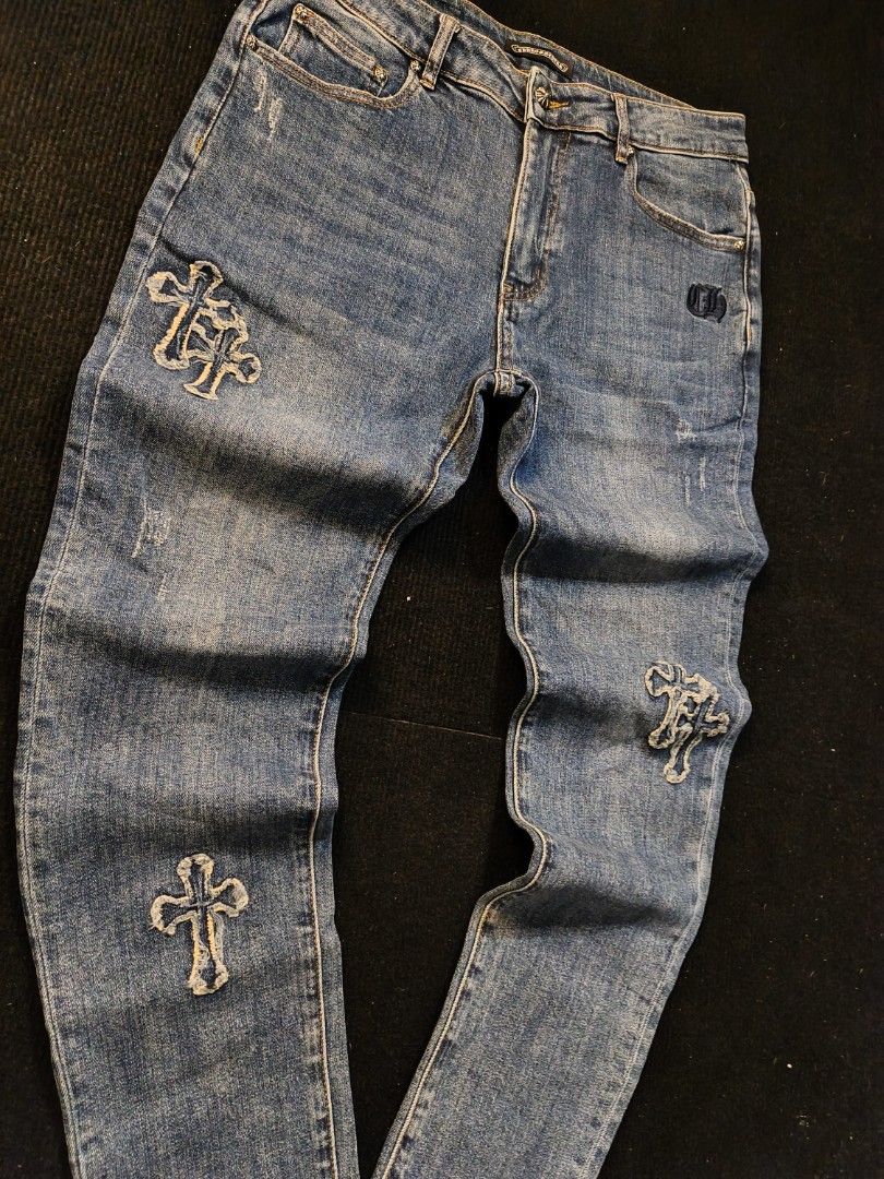 Chrome Hearts Denim Pants Multi Cross (Category: Jeans) located in San Fernando. Submitted by retro_d (Listing ID 1469557694, Image 3). Description: - Chrome Hearts / Affliction Pants - Size: W-32/L-40/TH-9/LO-6.5 - Condition: Excellent - Color Rate: 9.5/10.