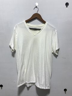 (Category: ) located in . Submitted by eightyythrift (Listing ID 1469565932, Image 1). Description: .
