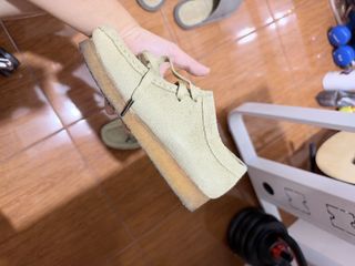 (Category: ) located in . Submitted by goldenhourmnl (Listing ID 1469406902, Image 1). Description: .