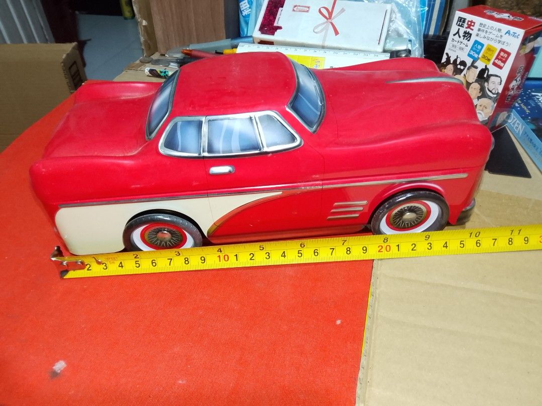 Classic Car Vintage Tin Can (Category: Vintage Collectibles) located in Santo Tomas. Submitted by retrotastic (Listing ID 1469557510, Image 2). Description: very good condition.