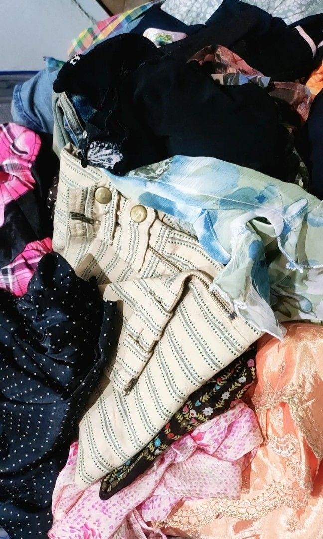 Clothes bundle (Category: Sets or Coordinates) located in Tagum. Submitted by sirenandsilk (Listing ID 1469431297, Image 1). Description: 🎀 closet cleanout !! selling my clothes in bundles ♡ for the girls who love coquette, cute patterns, and feminine pieces 🎀🩰🌷 ୨ৎ sizes S–M ୨ৎ dresses, tops, skirts & jeans ୨ৎ lots of pretty patterns, coquette pieces & girly finds ୨ৎ perfect for building your dream wardrobe on a budget ♡ giving these clothes 