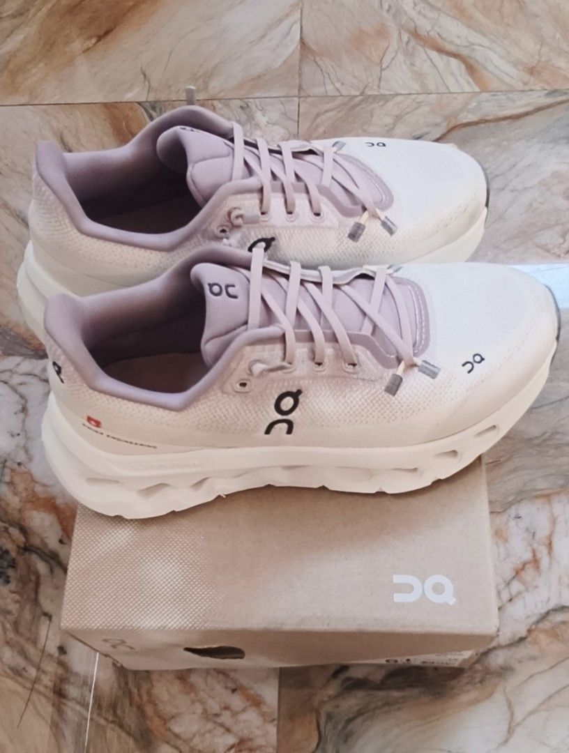 CLOUDTILT ORIGINAL HERON DEW (Category: Sneakers & Footwear) located in Davao. Submitted by anikanik88 (Listing ID 1469394979, Image 3). Description: 💯original size 6 like new barely used.