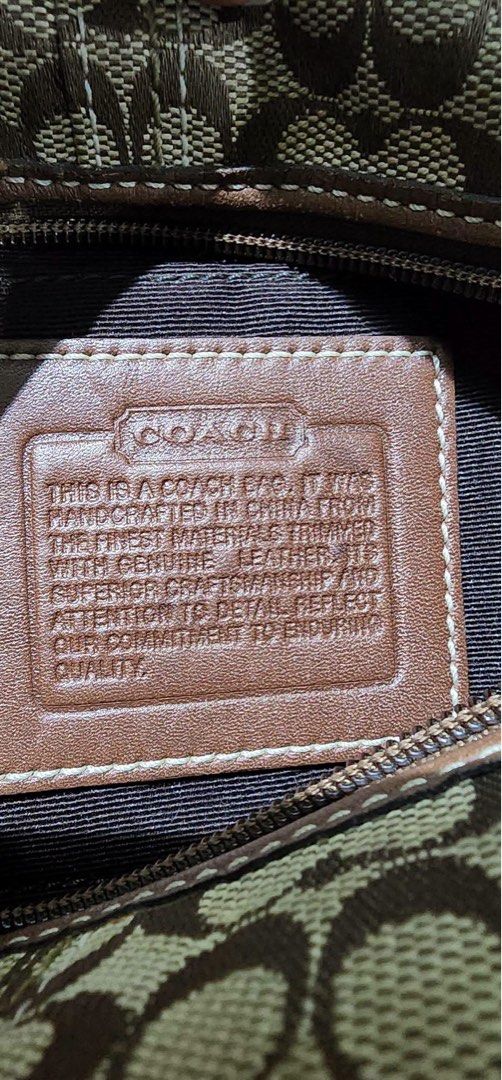 COACH (Category: Luxury Bags & Wallets) located in Koronadal. Submitted by zyxarvie (Listing ID 1469489839, Image 3). Description: No issue No rubs Authentic .