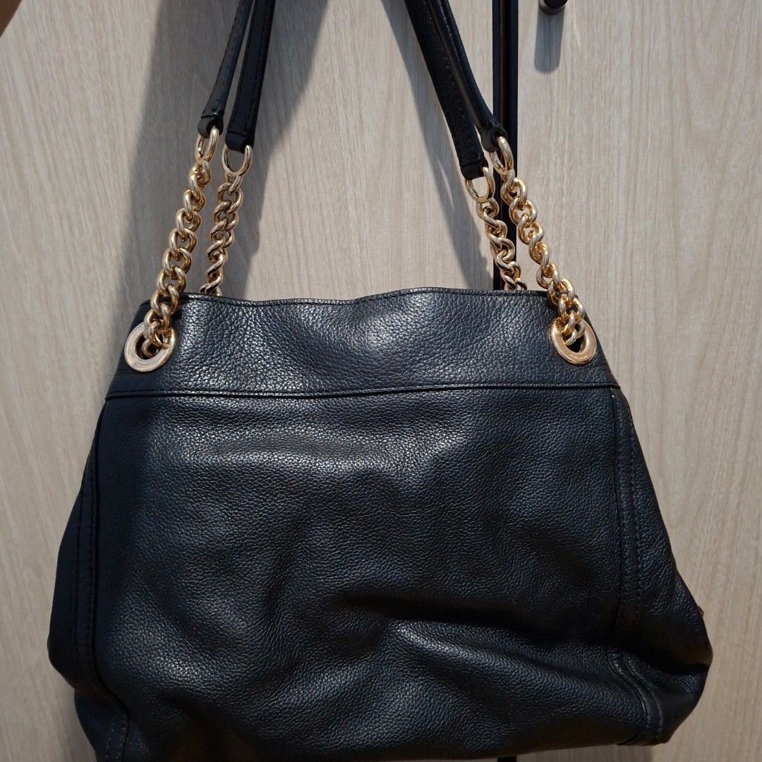 Coach Bag Eddie Turnlock (Category: Shoulder Bags) located in Cavite. Submitted by sofabinpink (Listing ID 1469538917, Image 2). Description: .