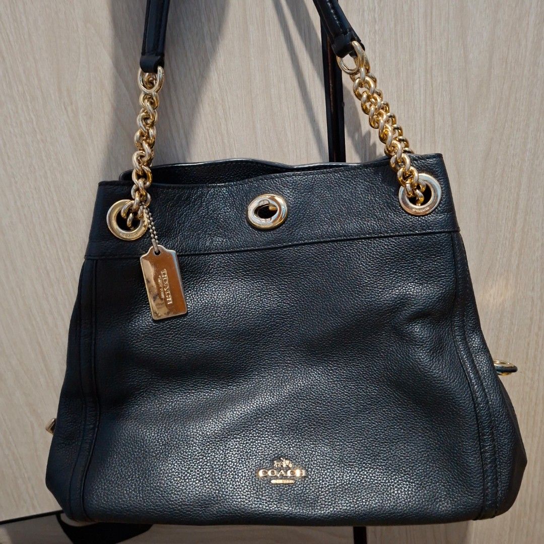 Coach Bag Eddie Turnlock (Category: Shoulder Bags) located in Cavite. Submitted by sofabinpink (Listing ID 1469538917, Image 1). Description: .