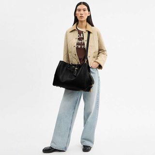 (Category: ) located in . Submitted by shopwithmira13 (Listing ID 1469450414, Image 1). Description: .