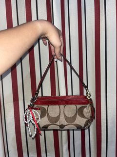 (Category: ) located in . Submitted by cinnamongirlypop (Listing ID 1469505128, Image 1). Description: .