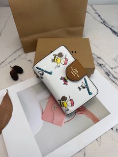 （分類：）位於 。 由 bellezza. 提交（商品編號 1469506246，圖片 1）。簡介： 。
