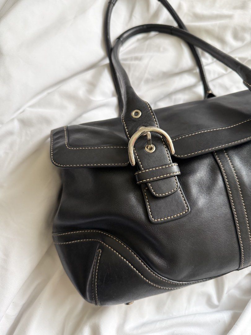 Coach Soho leather flap satchel (Category: Shoulder Bags) located in Mandaluyong City. Submitted by red162 (Listing ID 1469487732, Image 3). Description: Coach Soho leather flap satchel 3,000 taguig.