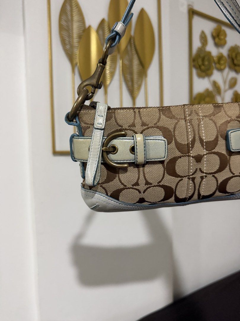 Coach Soho Mini Bag (Category: Luxury Bags & Wallets) located in Calbayog City. Submitted by incesrueda (Listing ID 1469460743, Image 2). Description: .