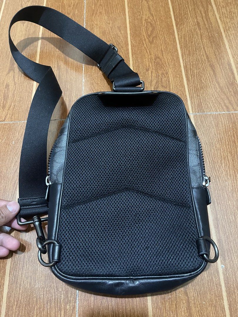 Coach Track Pack in signature canvas (Category: Sling Bags) located in Caloocan City. Submitted by az.lootz (Listing ID 1469451606, Image 2). Description: .