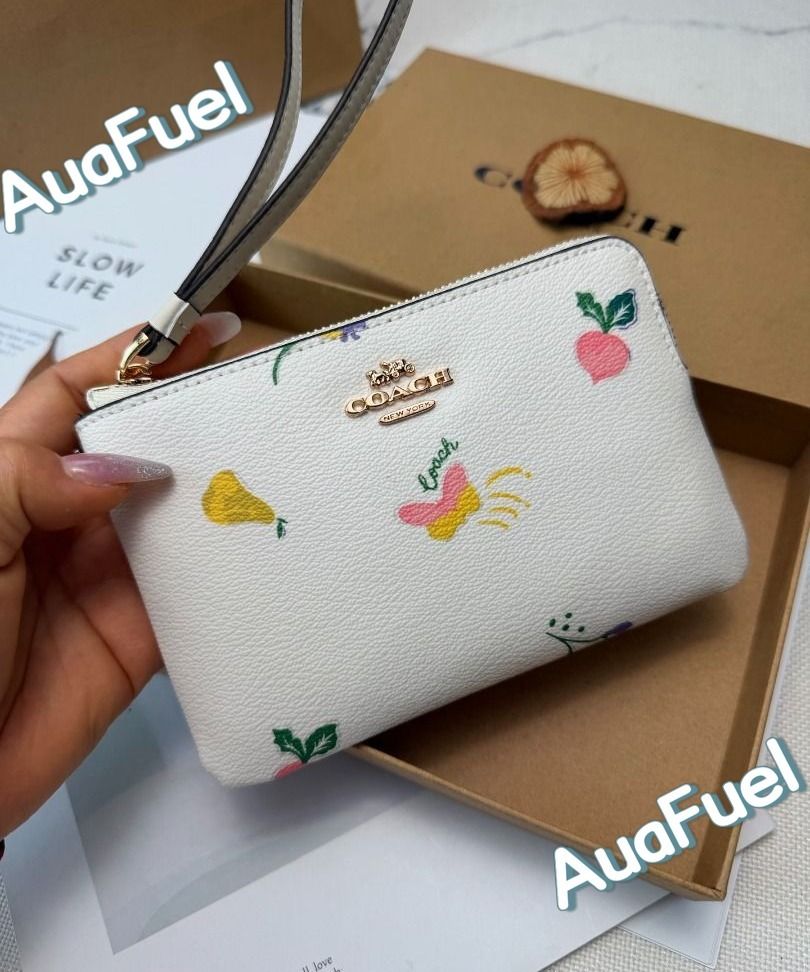 🐱Coach White Pebble Leather Fruit Butterfly Print Zip Wristlet Pouch ...