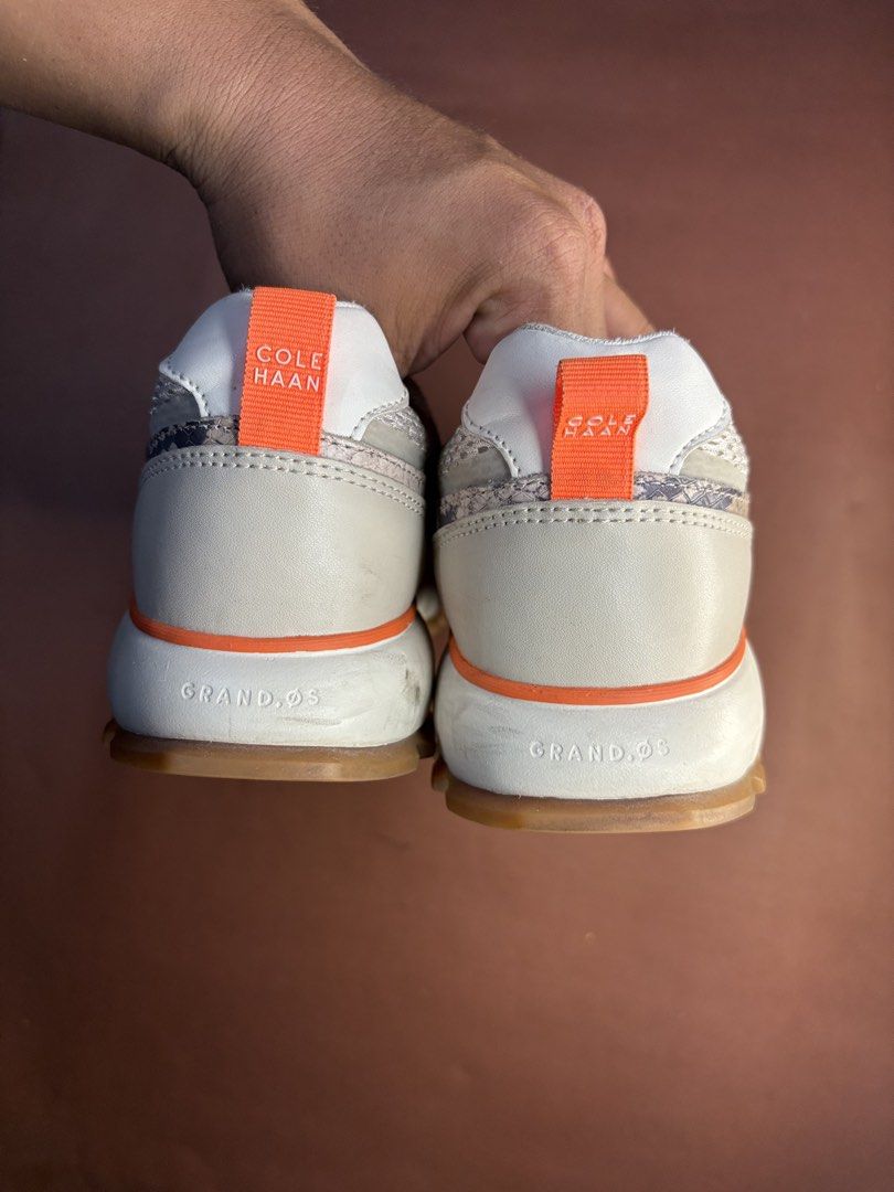 Cole Haan Sneakers (Category: Sneakers) located in Cagayan de Oro. Submitted by _kai.thrift (Listing ID 1469502005, Image 3). Description: .