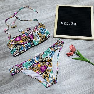 (Category: ) located in . Submitted by lovemyclothes21 (Listing ID 1469496602, Image 1). Description: .