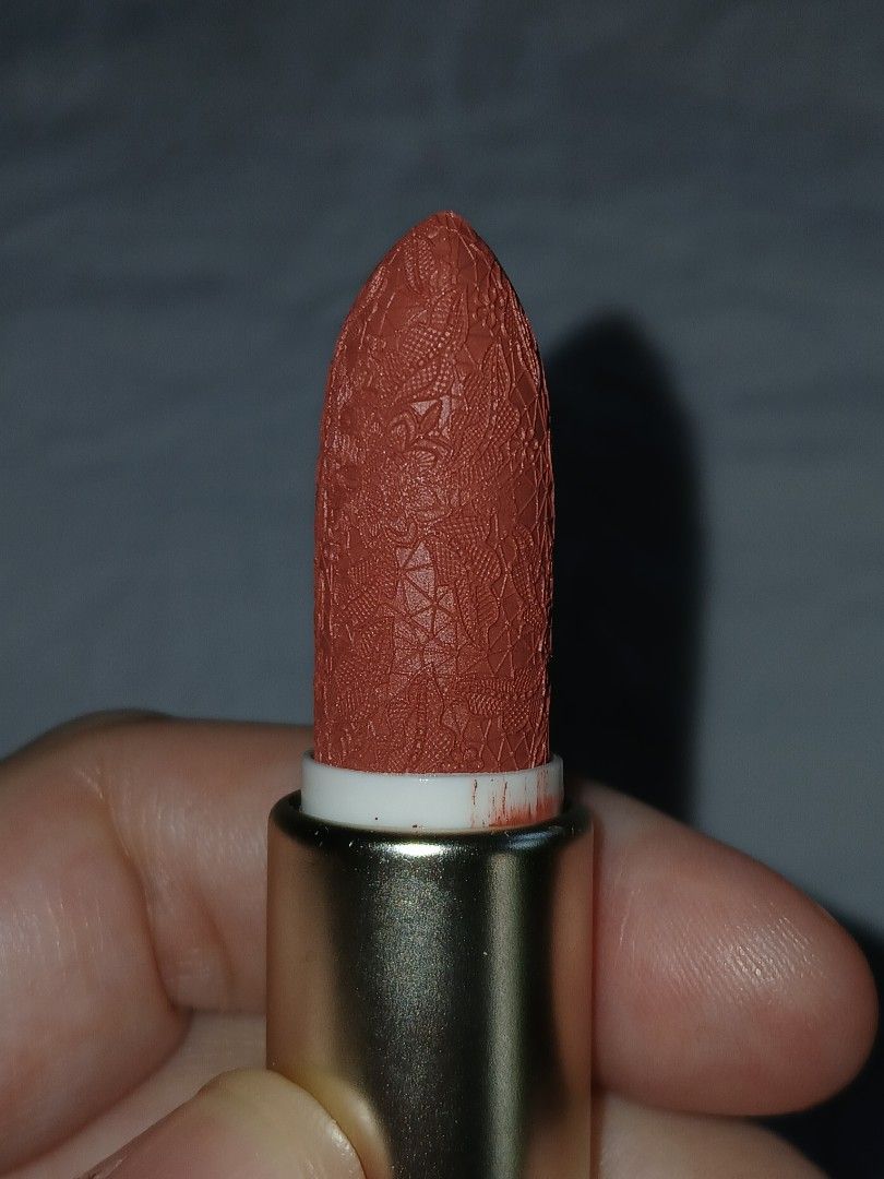 Colorrose Lipstick CR1604 (Category: Makeup) located in Paranaque City. Submitted by thepennydreadful (Listing ID 1469446267, Image 2). Description: - Brand/Model: Colorrose Lace Embossed Lipstick - Shade: CR1604 - Net Weight: 3.6g - Packaging: Gorgeous vintage pink tube with cameo design and crystal cap detail - Bullet Design: Intricate lace texture carved directly into the lipstick - Condition: Swatched once to check shade, otherwise untouched 