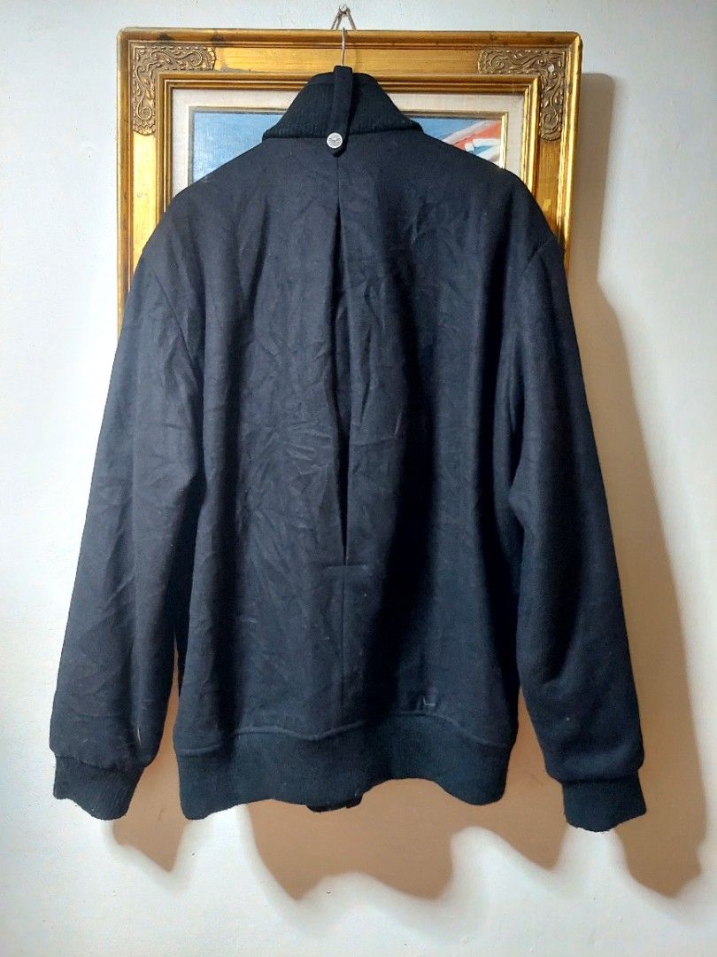 Coogi jacket (Category: Coats, Jackets and Outerwear) located in Santa Rosa. Submitted by roycerocus (Listing ID 1469517087, Image 2). Description: good as new thick garment materials xxl on tag.