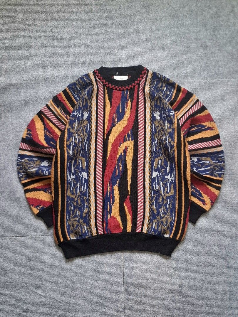 Coogi Vibes Sweater (Category: Coats, Jackets and Outerwear) located in Las Pinas. Submitted by nevergetsold.ph (Listing ID 1469489854, Image 1). Description: Coogie Vibes Sweater Color Rate: 9.5/10 Condition Rate: 9.5/10 Best fit to Large Dimentions (inches) Width: 23.5 Length: 30 Sleeve Length: 22.5 Issues: none.