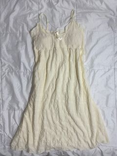 (Category: ) located in . Submitted by pia_preloved_thrifted (Listing ID 1469514910, Image 1). Description: .
