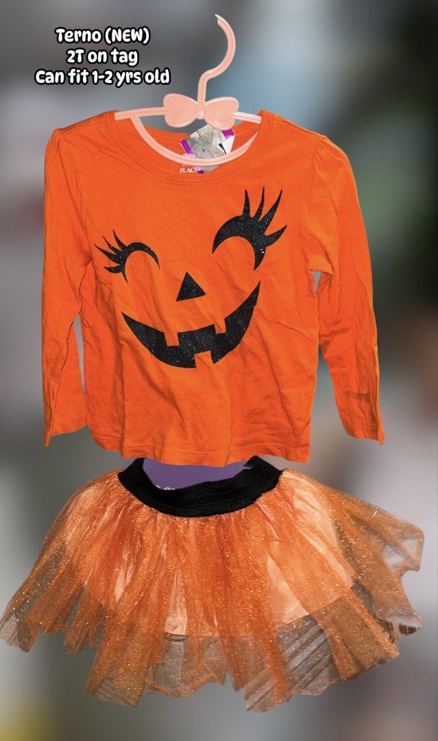 Costume for Halloween or Milestone (Category: Babies & Kids Fashion) located in Quezon City. Submitted by infinitineph2011 (Listing ID 1469431102, Image 3). Description: details naa photo na.. Goku ₱200 Tanjiro ₱200 Terno ₱150 Tiger ₱50.