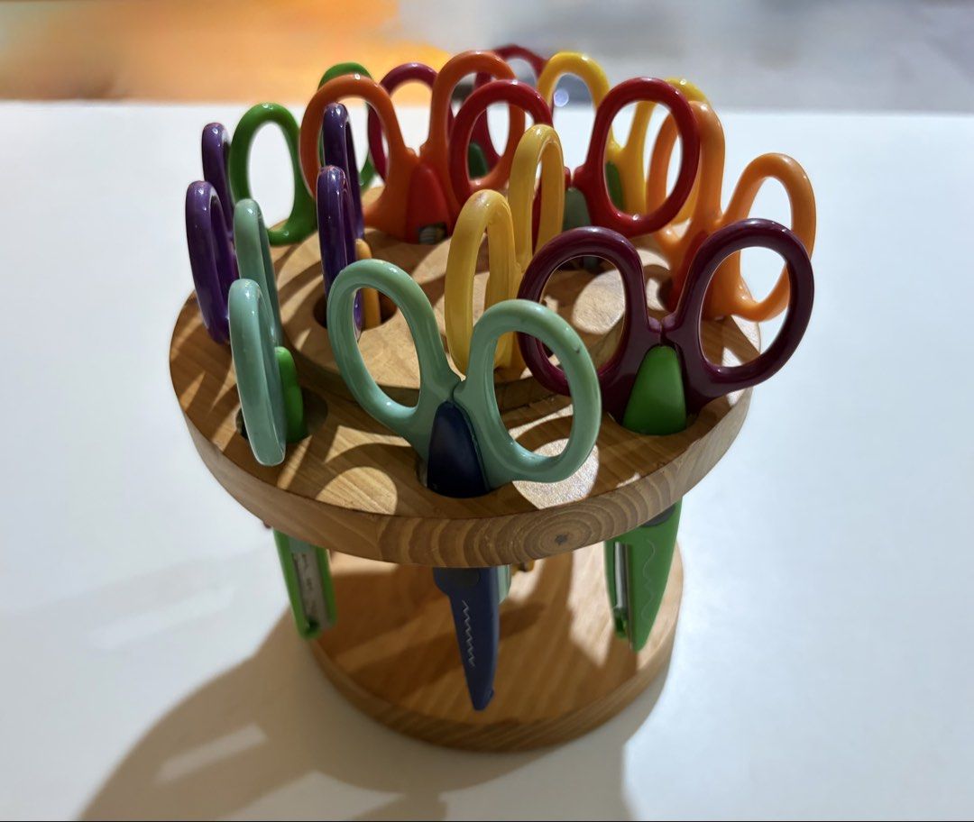 Craft Scissors (Category: Craft Supplies & Tools) located in Kuala Lumpur. Submitted by teacof (Listing ID 1469491306, Image 1). Description: - Includes 12 colourful crafting scissors with various pattern blades (zig-zag, wavy, etc.) - Perfect for scrapbooking, card making, and school projects .