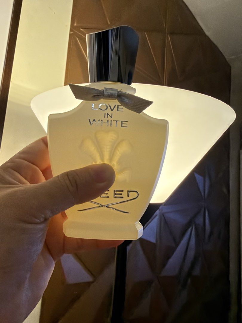 Creed Love In White 75ml Eau de Parfum (Category: Fragrance & Deodorants) located in Marikina City. Submitted by purpleloverwinterbear (Listing ID 1469552646, Image 3). Description: 🤍CREED LOVE IN WHITE 75ml🤍 85%-90% 🏷️₱12,000 🔘bought from podium store 🔘complete with box and paperbag 📍marikina city 🚛🛵grab,lalamove,lbc.