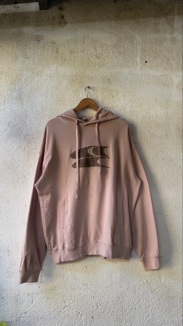 Crying Center Hoodie (Category: Coats, Jackets and Outerwear) located in Lipa City. Submitted by scrap.threads (Listing ID 1469462940, Image 1). Description: Item: Crying Center Hoodie Price: 350 Dimes: Width - 25 Length - 28 Issue: none Lipa City Ship via J&T (Shouldered by buyer) Payment via Gcash ***Notice*** Color may vary due to lighting. Payment first. Item/s are thrifted or used condition unless stated otherwise. Please manage your expecta